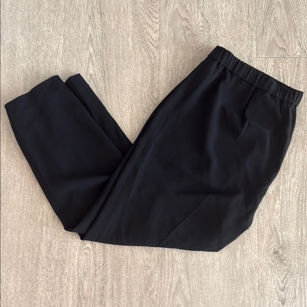 Theory Basic Black Pull-On Pant in Admiral Crepe Size 12